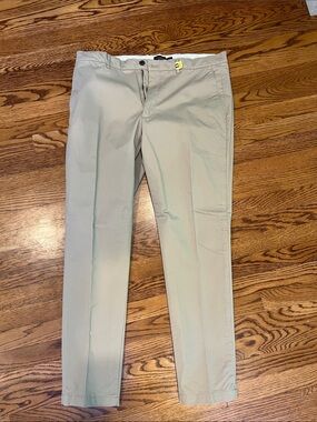 Club Monaco Men's Tan Slim Chinos
